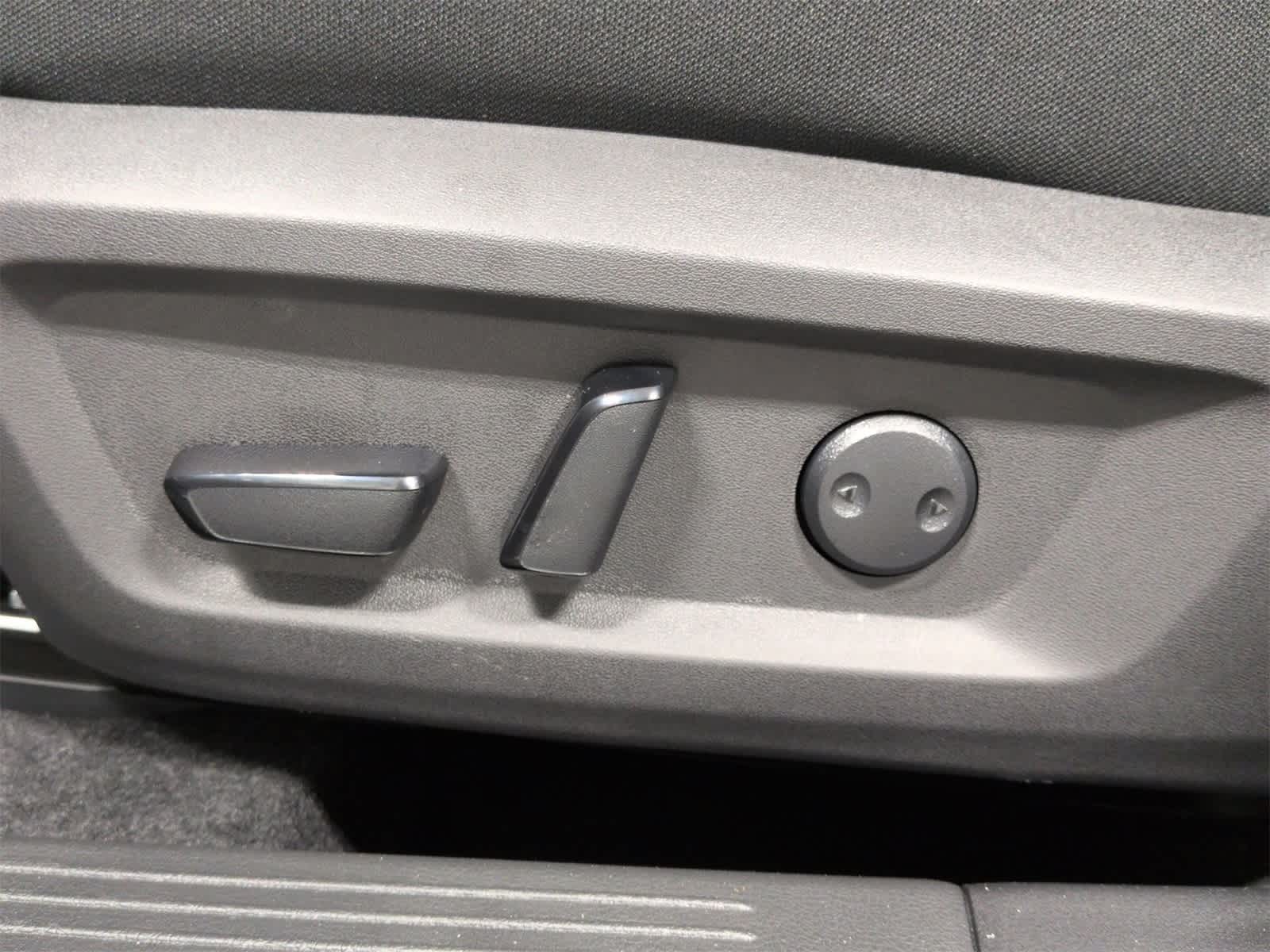 Thumbnail: 2026 Nissan Rogue - 18