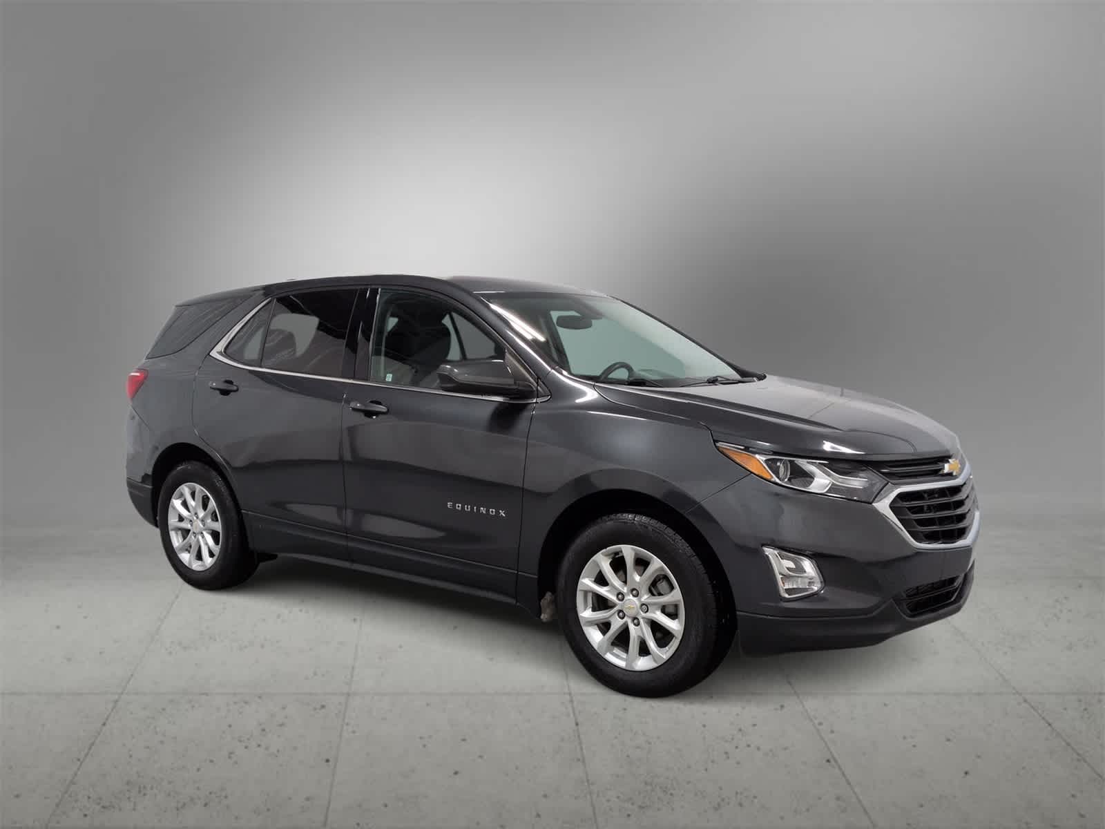 Thumbnail: 2019 Chevrolet Equinox - 2