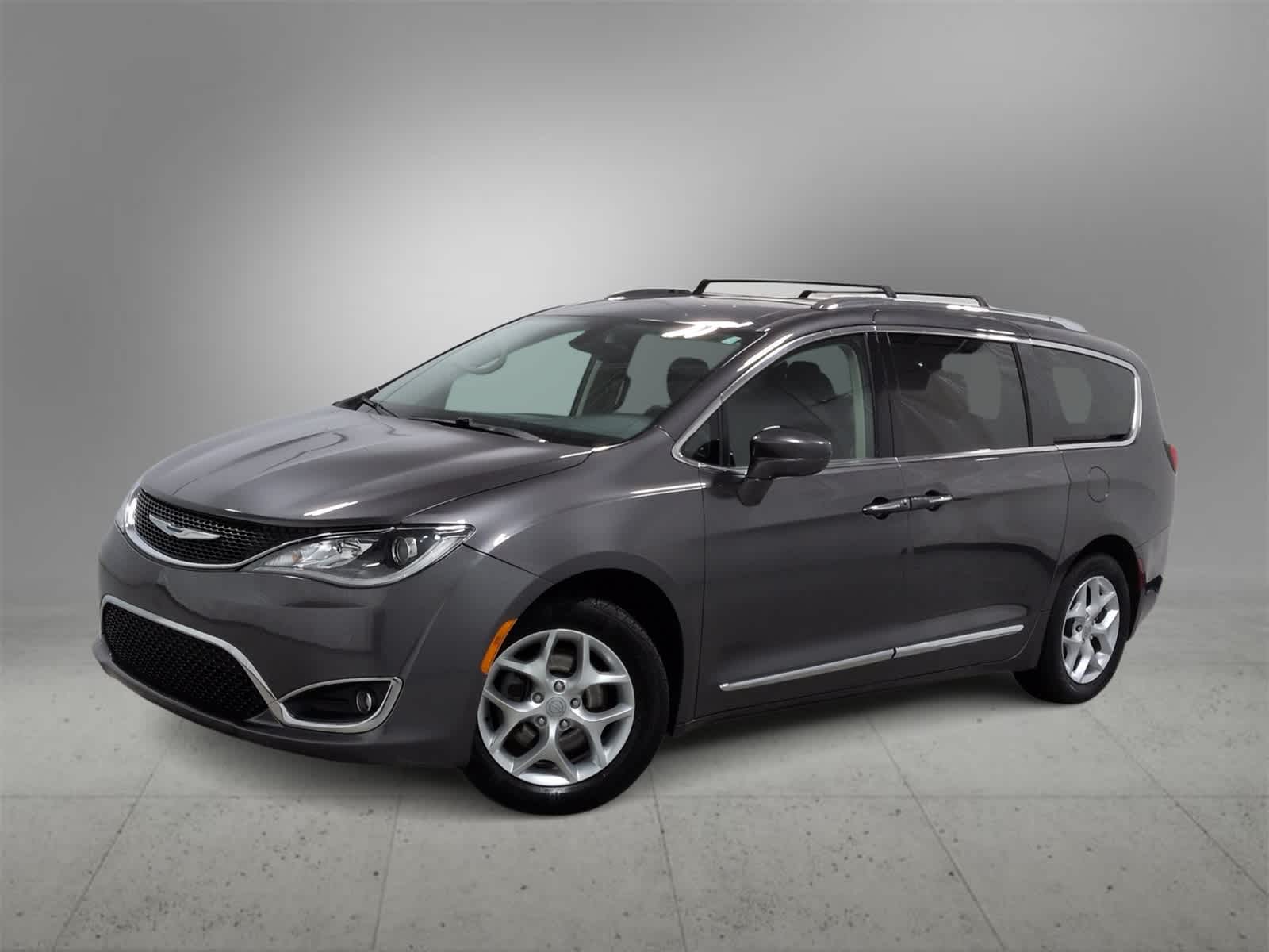 2018 Chrysler Pacifica Touring L -
                  Farmington Hills, MI