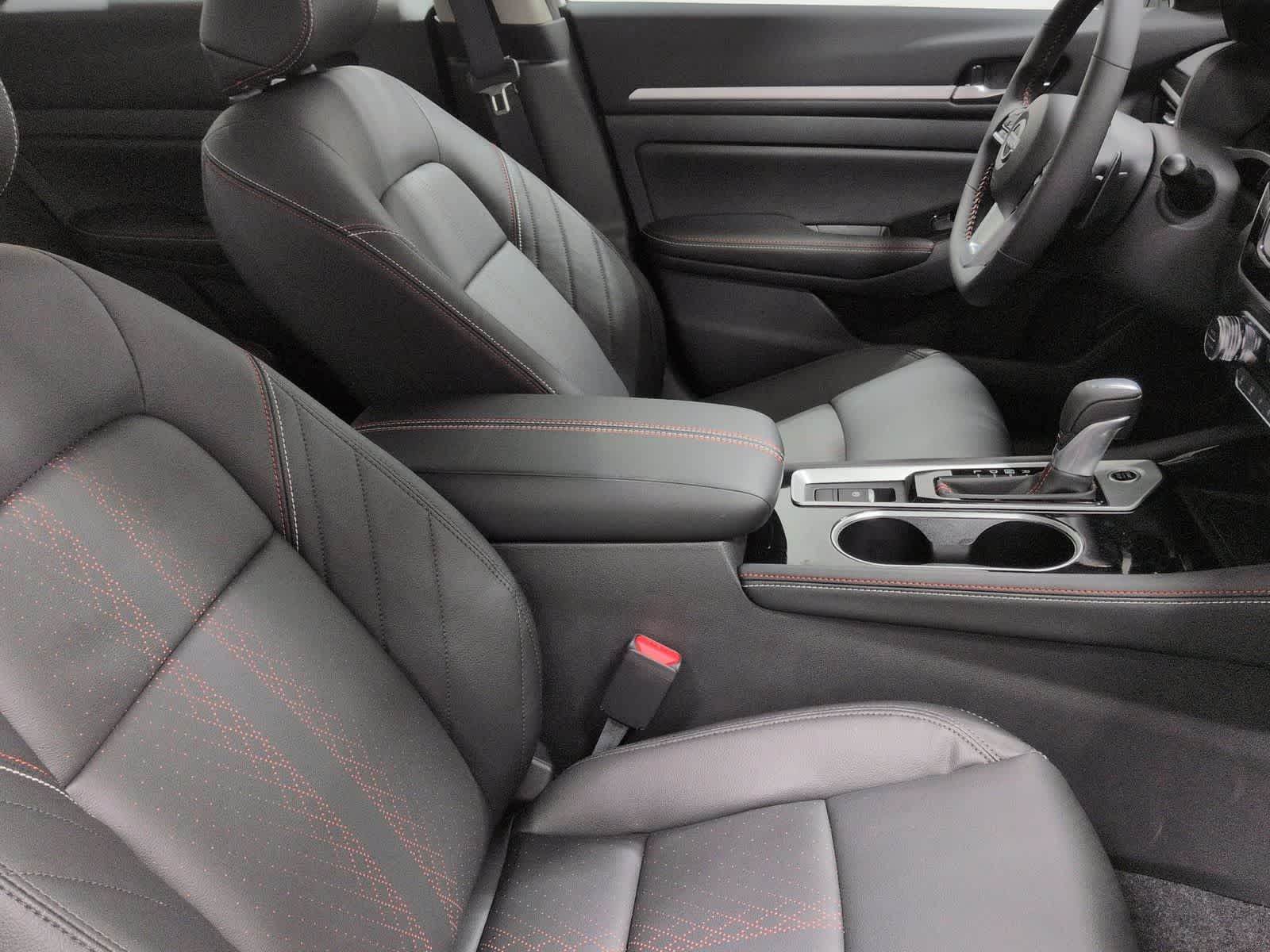 Thumbnail: 2025 Nissan Altima - 24