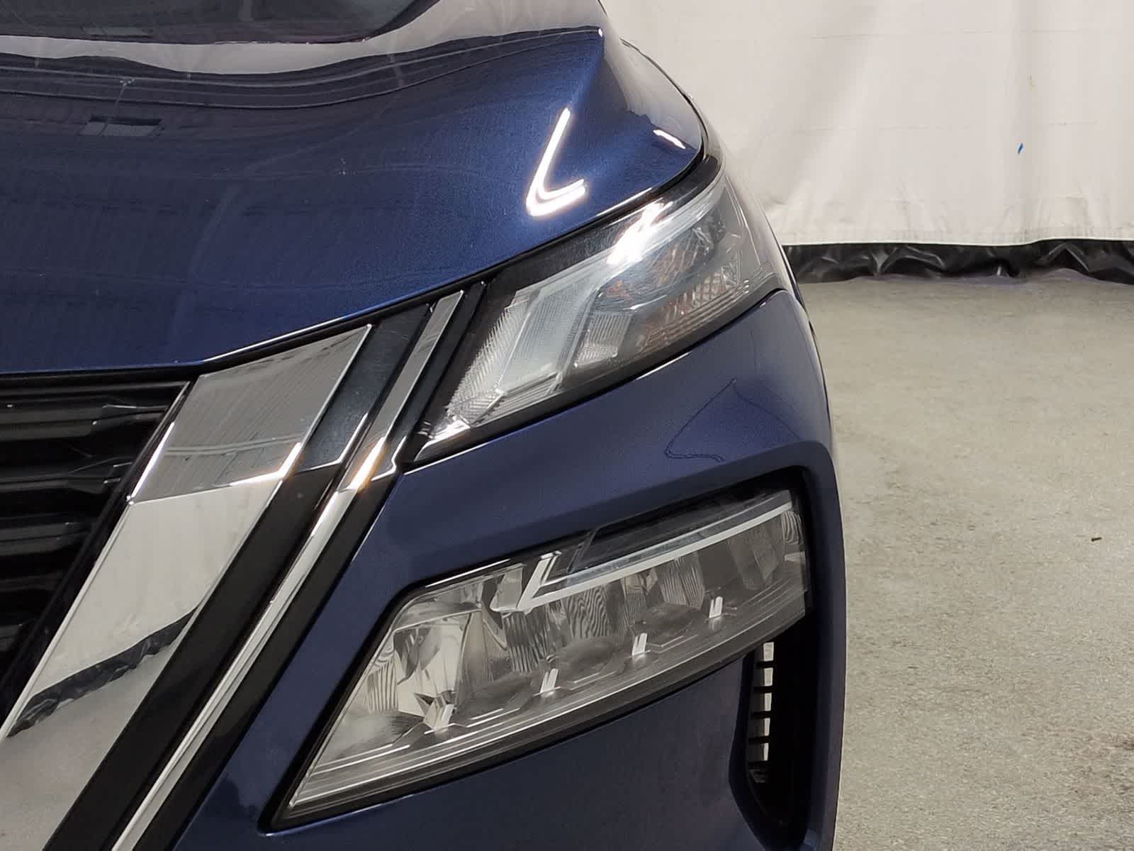 Thumbnail: 2023 Nissan Rogue - 11