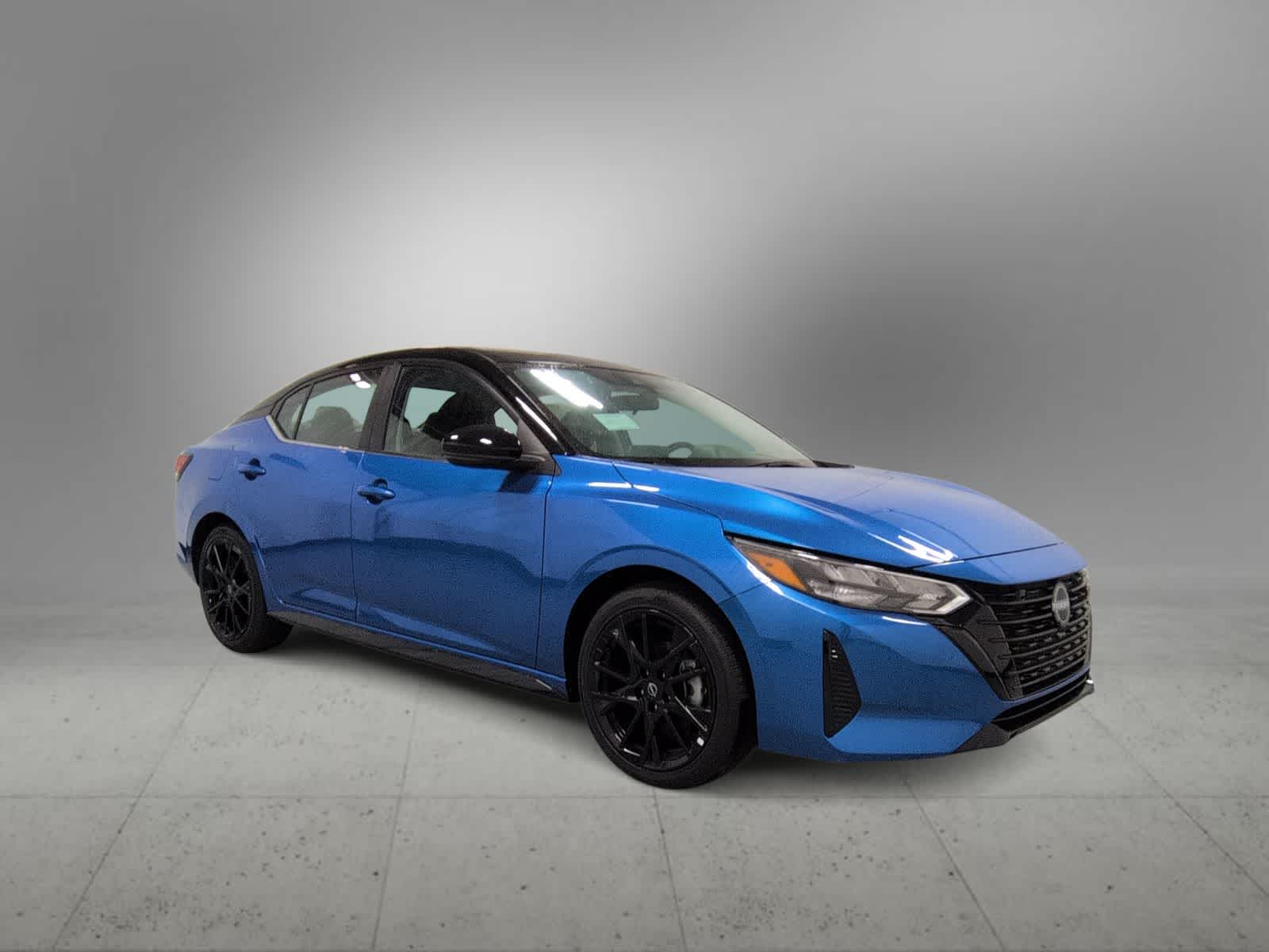 2025 Nissan Sentra SR - Photo 2