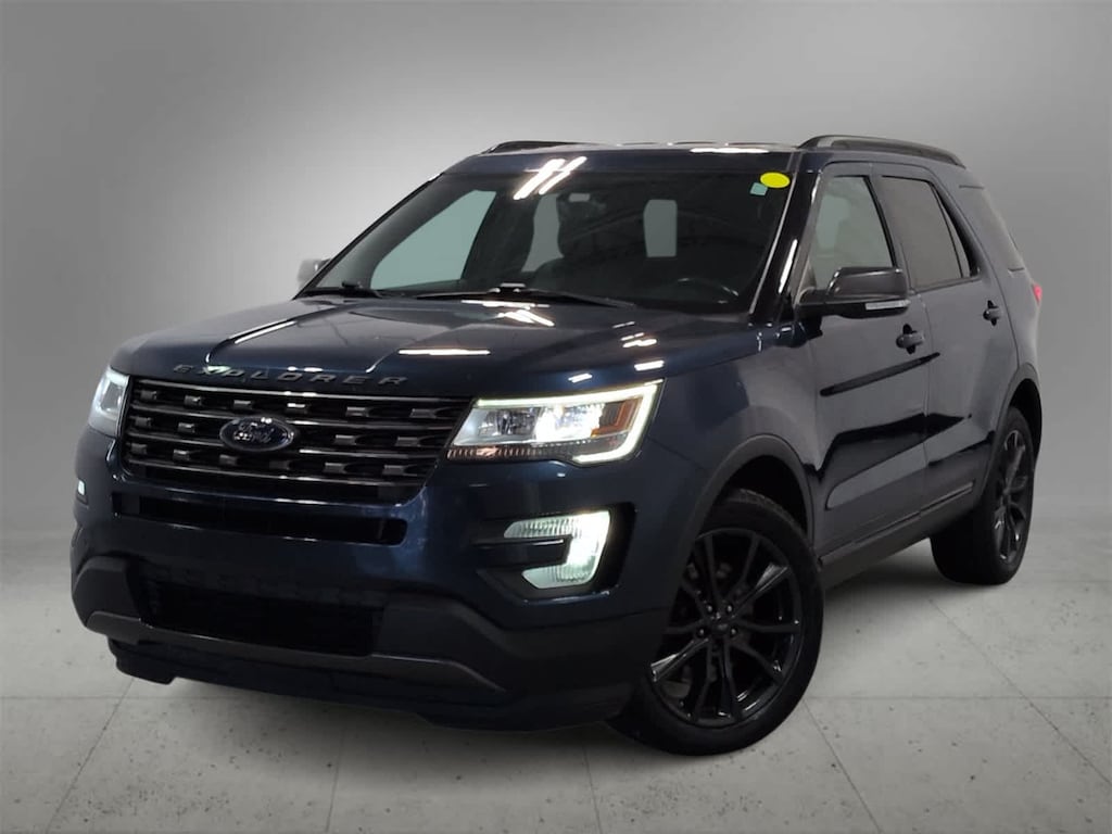 Used 2017 Ford Explorer XLT SUV