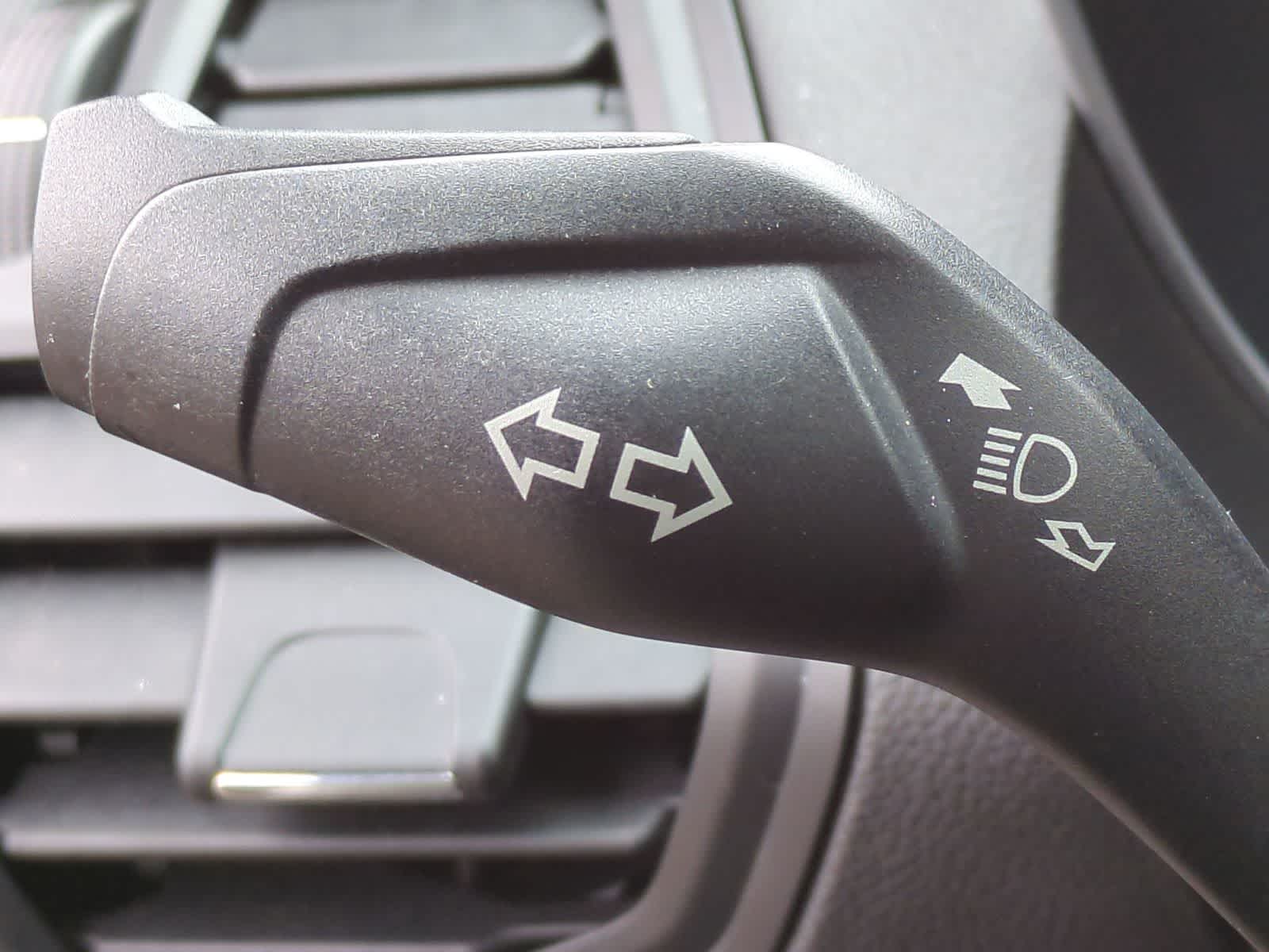 Thumbnail: 2016 Ford Escape - 27