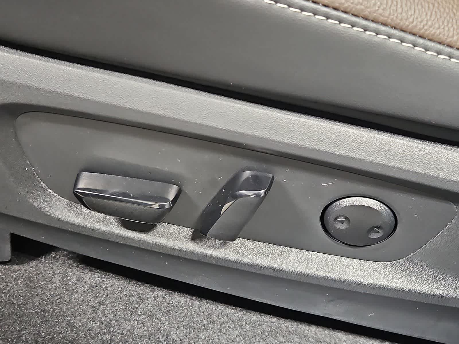 Thumbnail: 2026 Nissan Pathfinder - 17