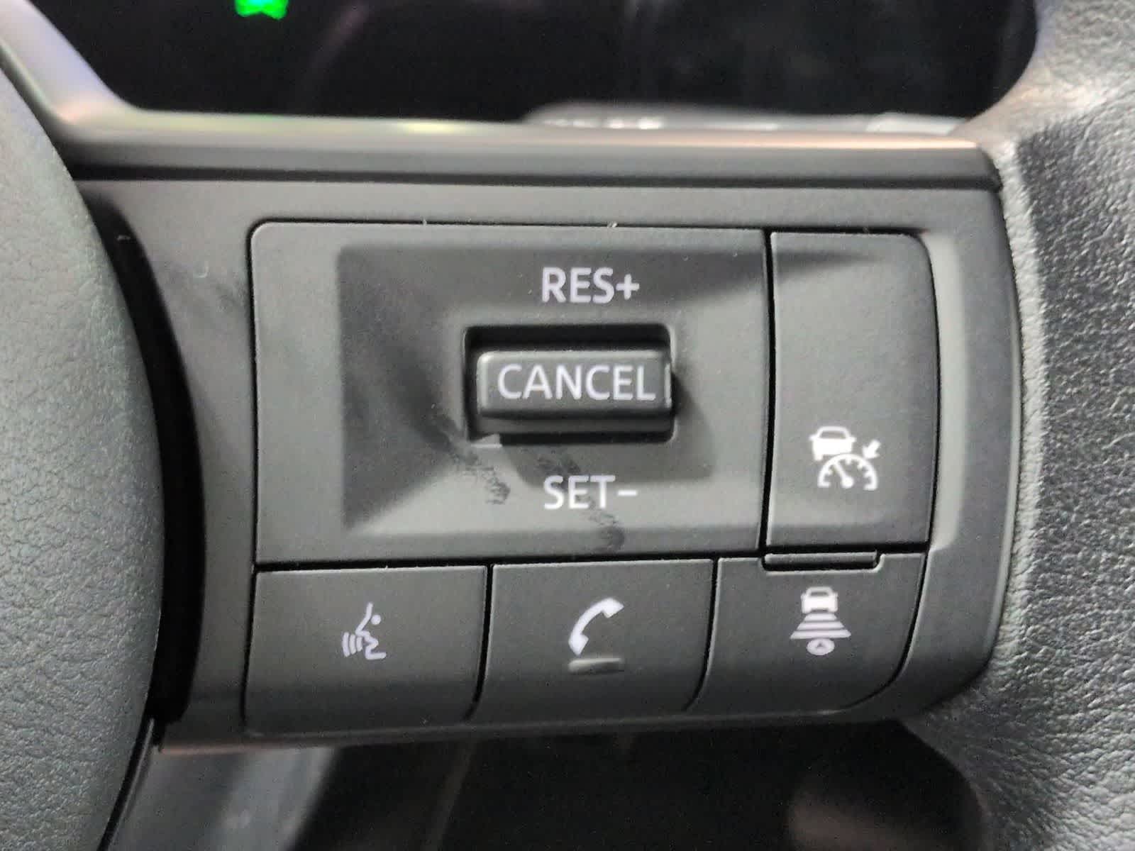 Thumbnail: 2026 Nissan Kicks - 27