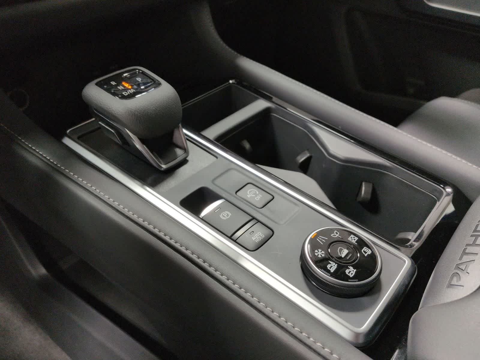 Thumbnail: 2026 Nissan Pathfinder - 29