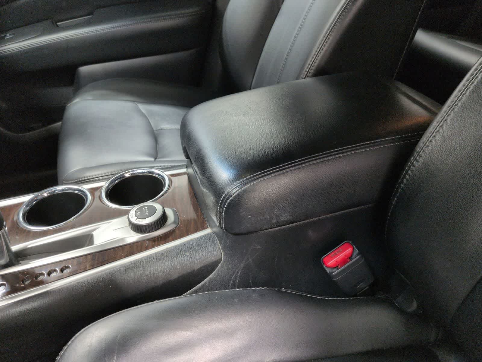 Thumbnail: 2014 Nissan Pathfinder - 29