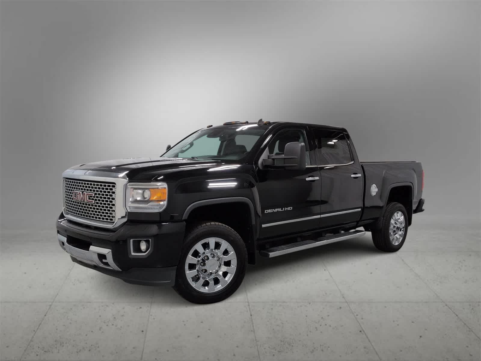 2015 GMC Sierra 2500 Denali -
                  Farmington Hills, MI