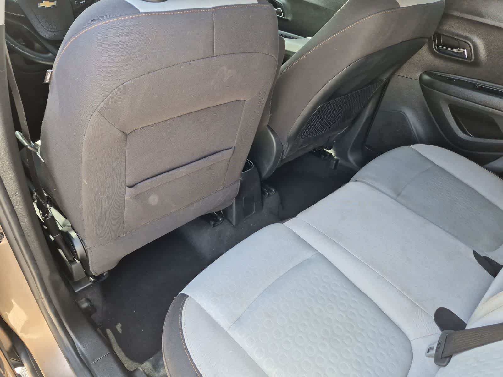 Thumbnail: 2018 Chevrolet Trax - 16