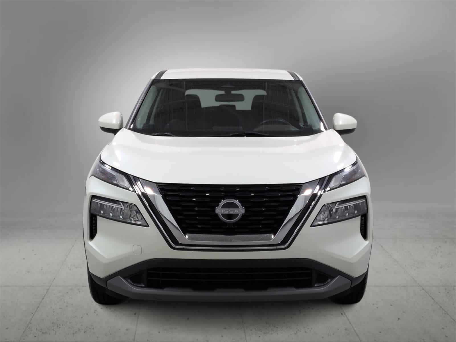 2023 Nissan Rogue SV photo 3