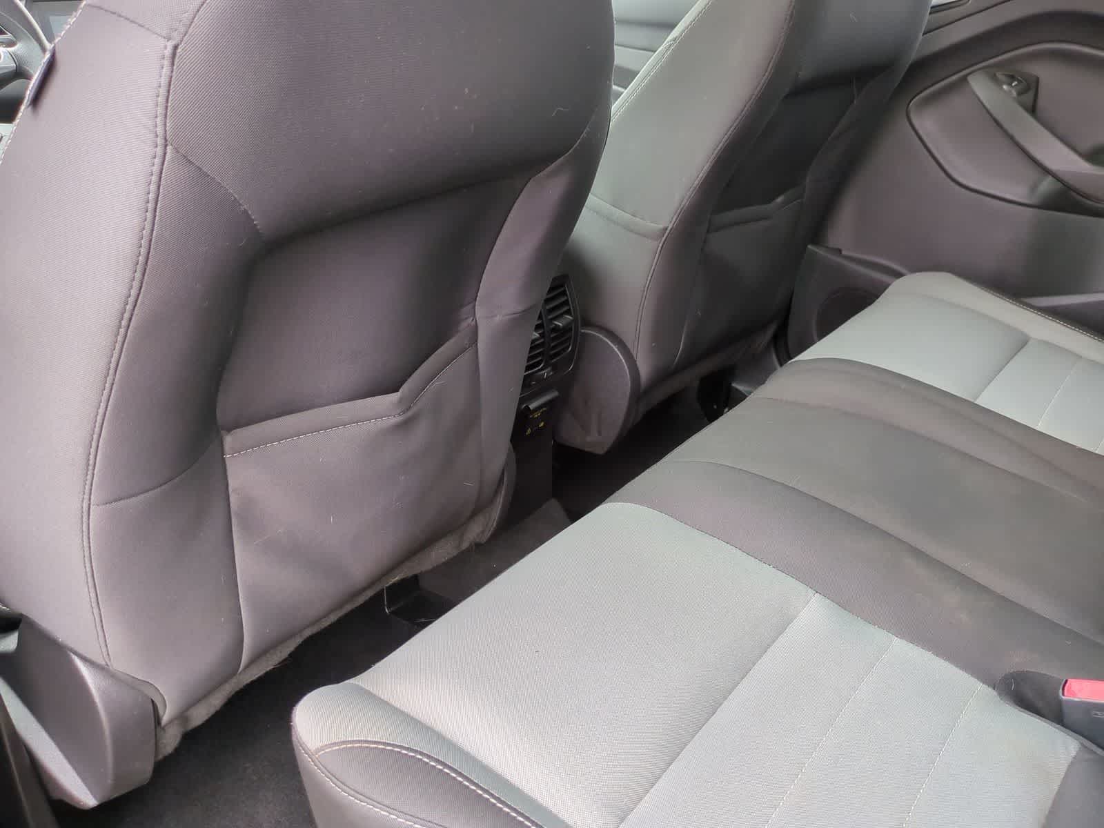 Thumbnail: 2016 Ford Escape - 17