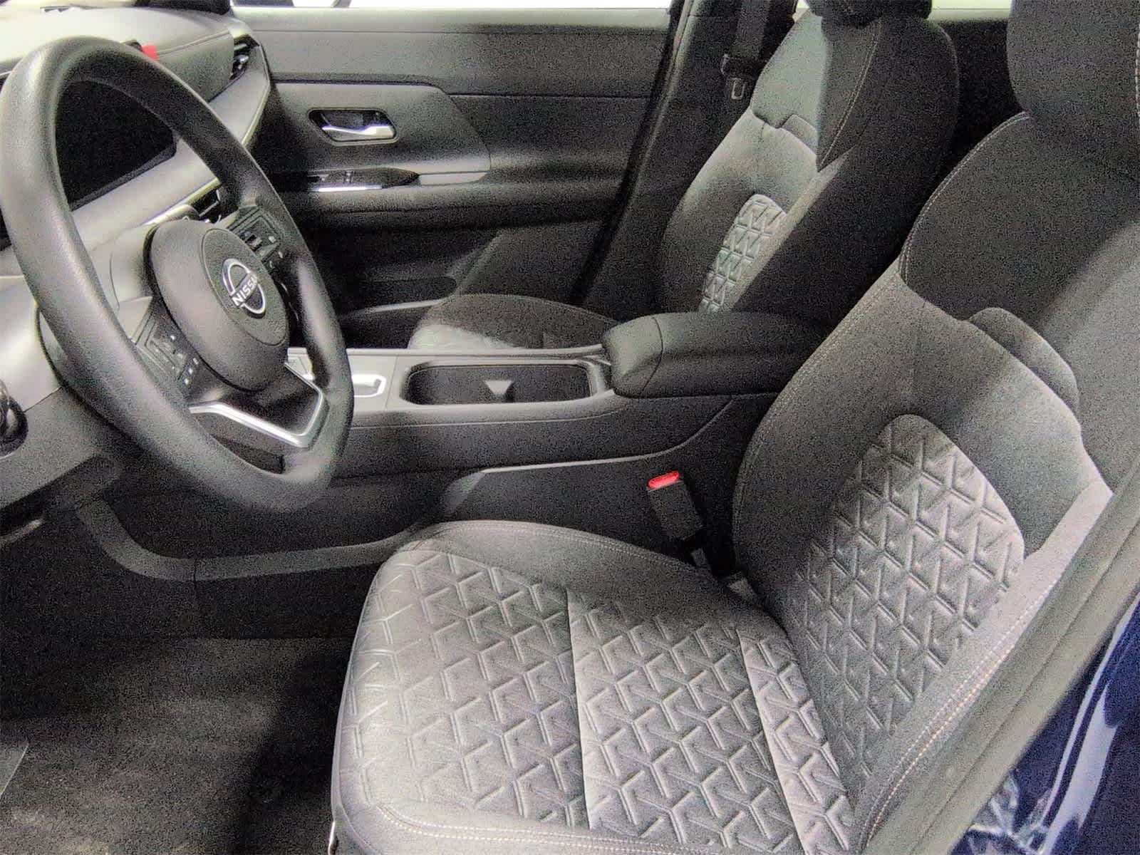 Thumbnail: 2026 Nissan Kicks - 17