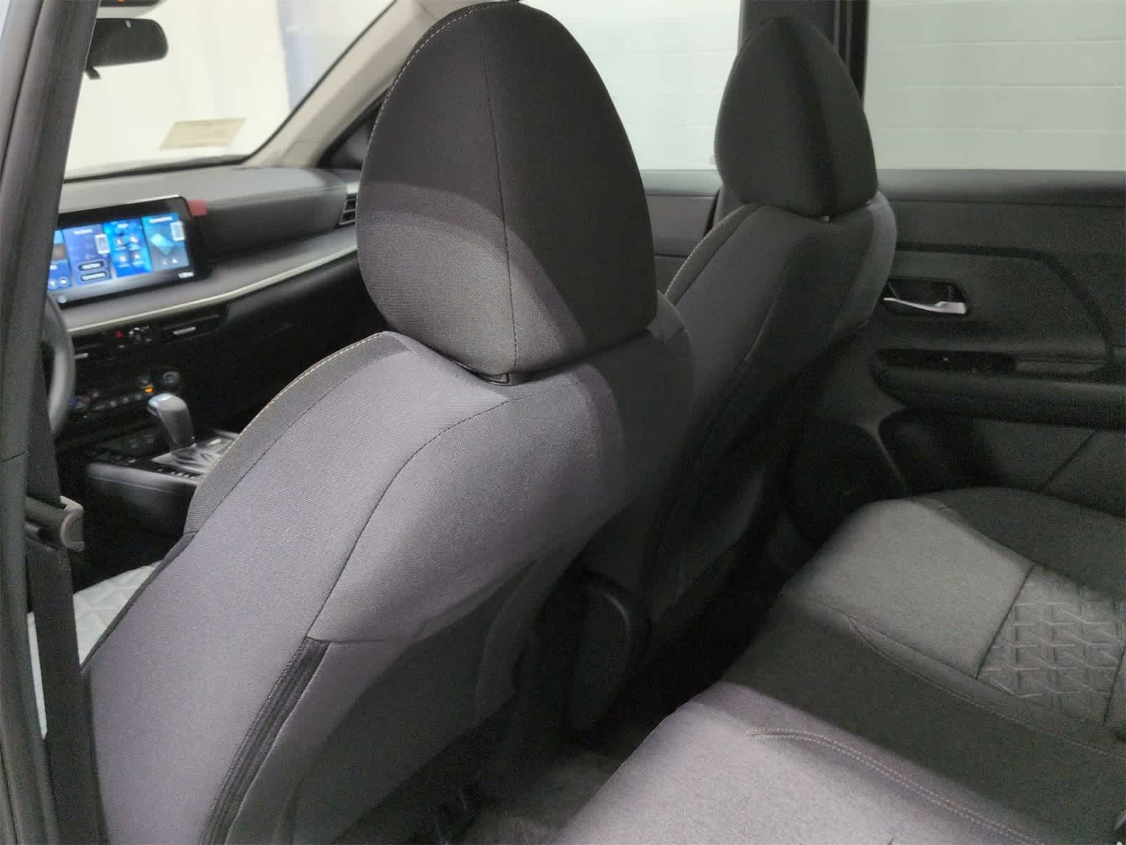 Thumbnail: 2026 Nissan Kicks - 19