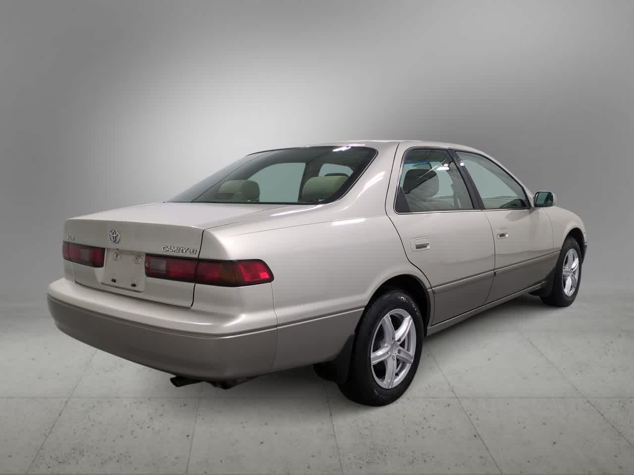 Thumbnail: 1999 Toyota Camry - 8