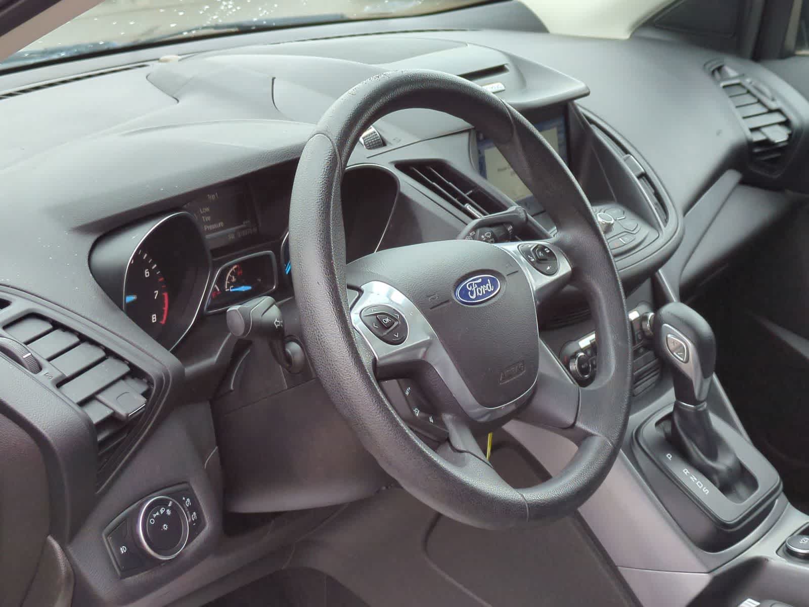 Thumbnail: 2016 Ford Escape - 10