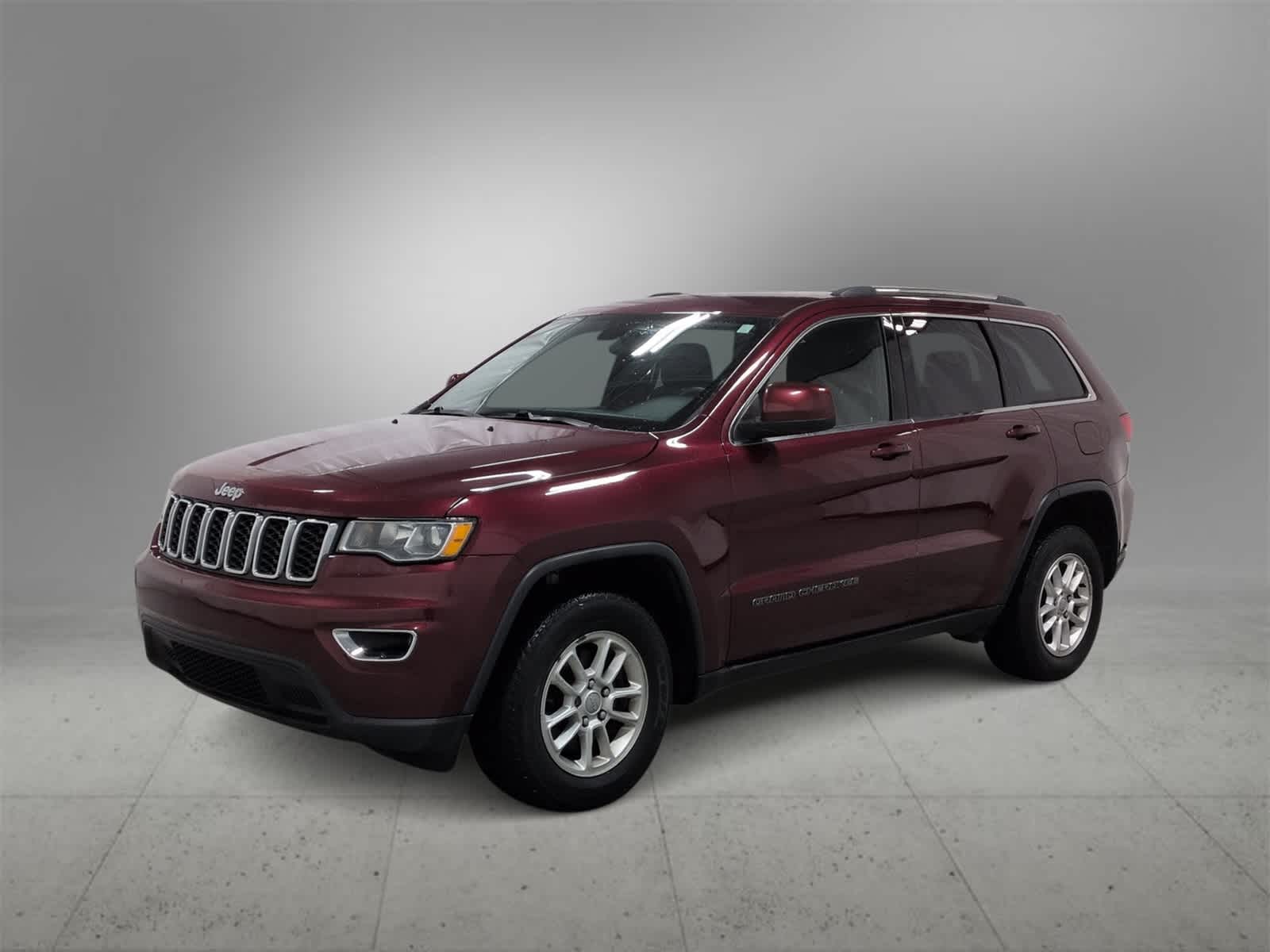 Thumbnail: 2018 Jeep Grand Cherokee - 4