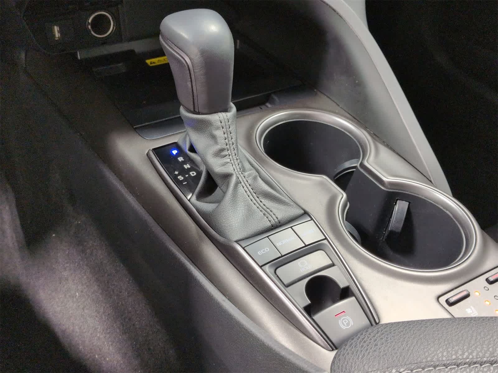 Thumbnail: 2023 Toyota Camry - 35