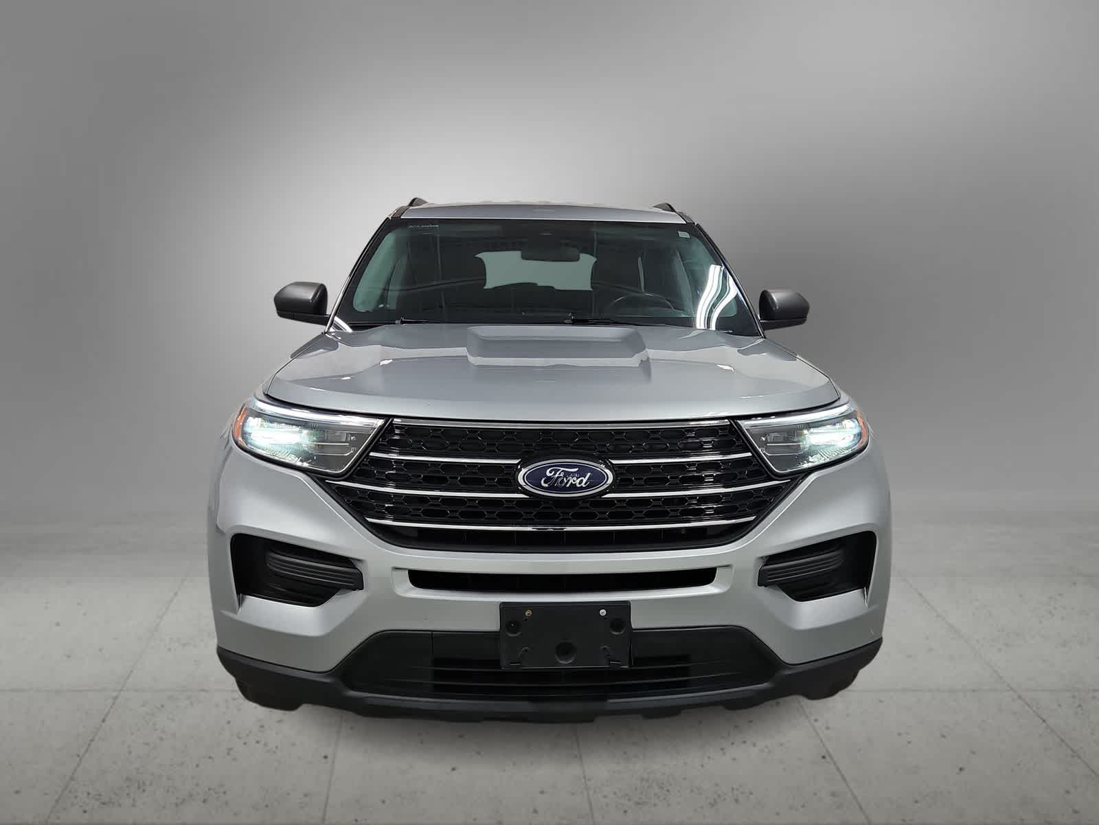 Thumbnail: 2022 Ford Explorer - 3