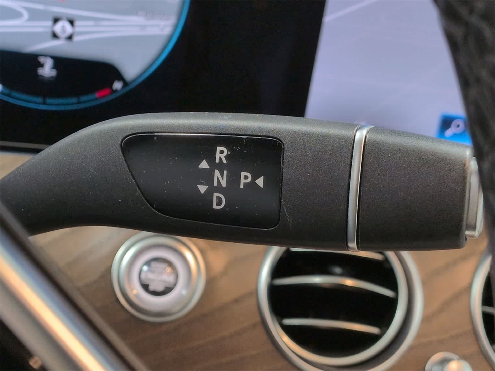 Thumbnail: 2021 Mercedes-Benz E-Class - 35