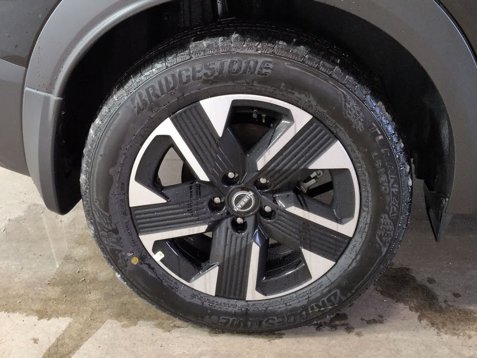 Thumbnail: 2026 Nissan Kicks - 14