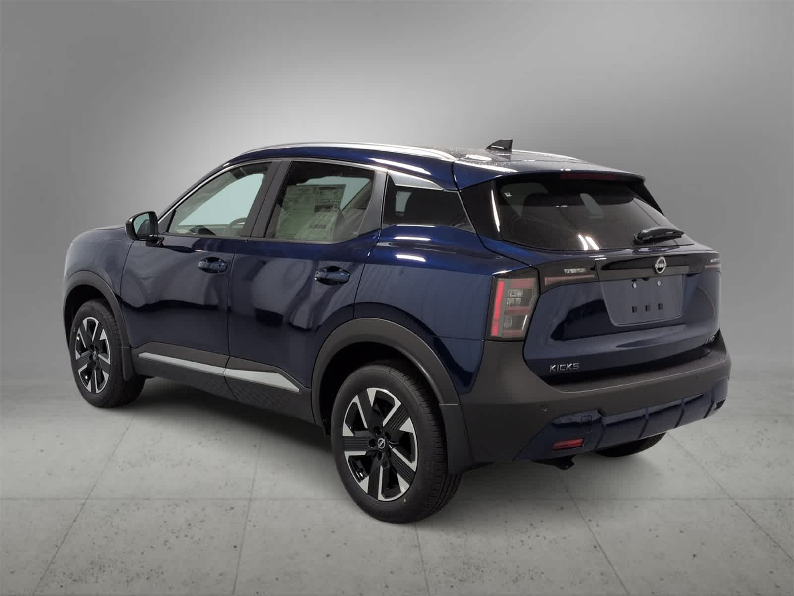 Thumbnail: 2026 Nissan Kicks - 6