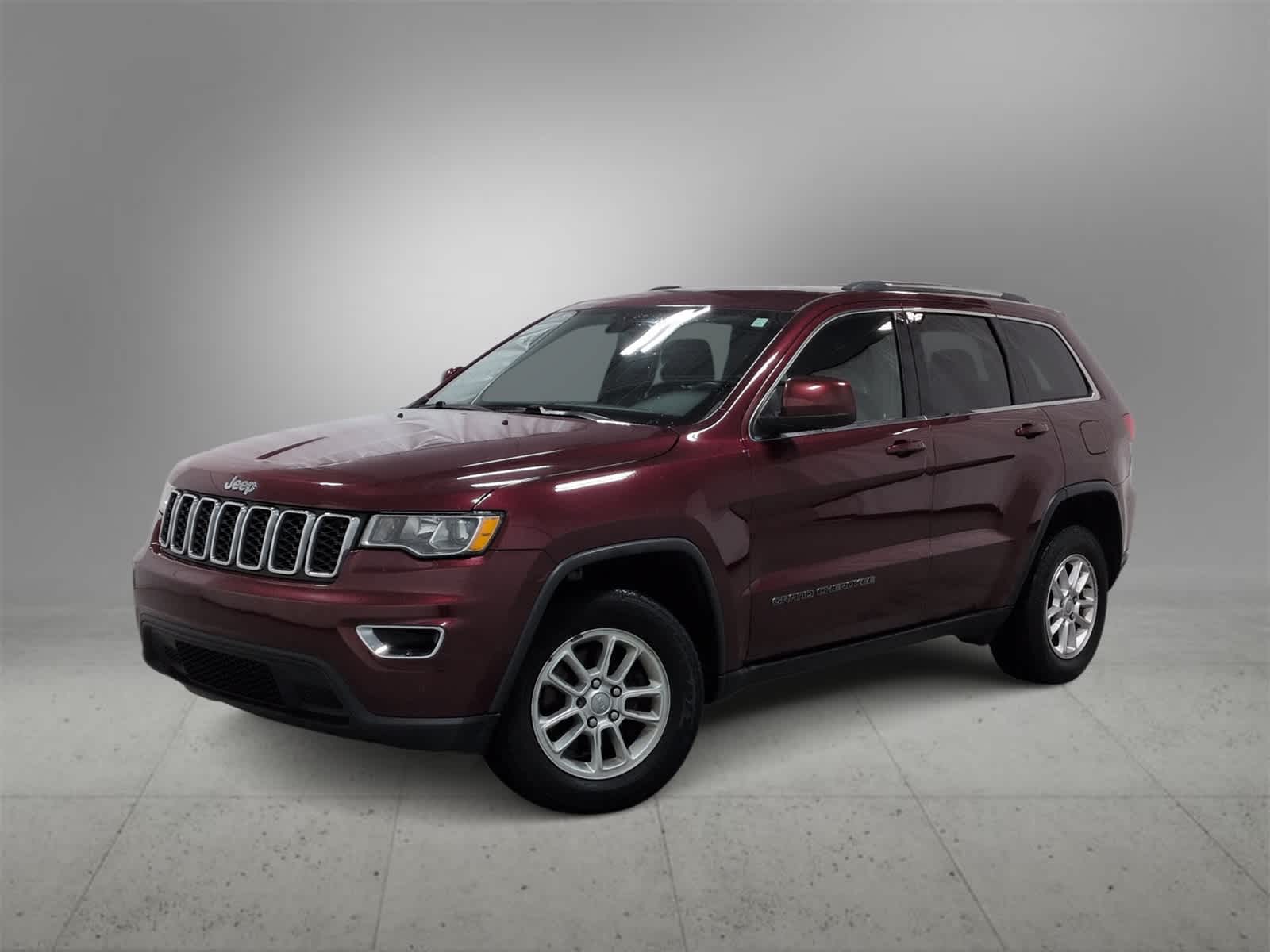 Thumbnail: 2018 Jeep Grand Cherokee - 1