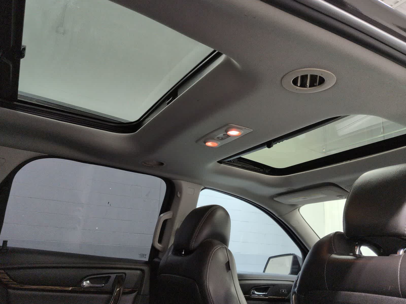 Thumbnail: 2016 GMC Acadia - 23