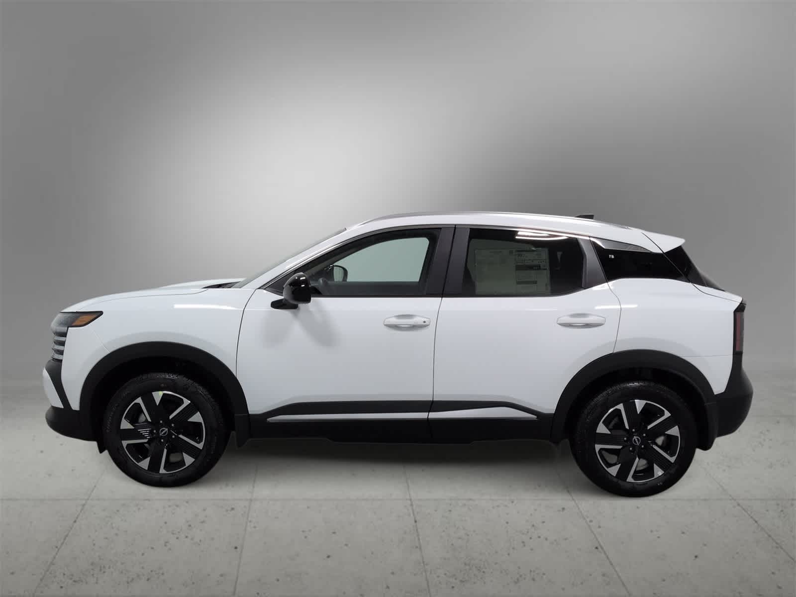 Thumbnail: 2026 Nissan Kicks - 5