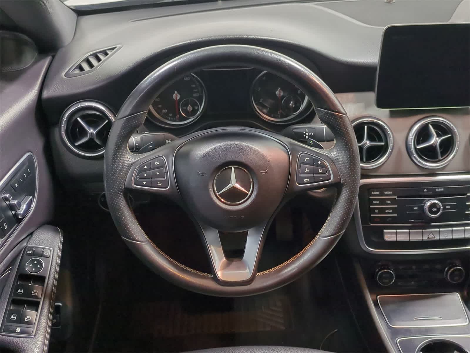 Thumbnail: 2018 Mercedes-Benz CLA - 23