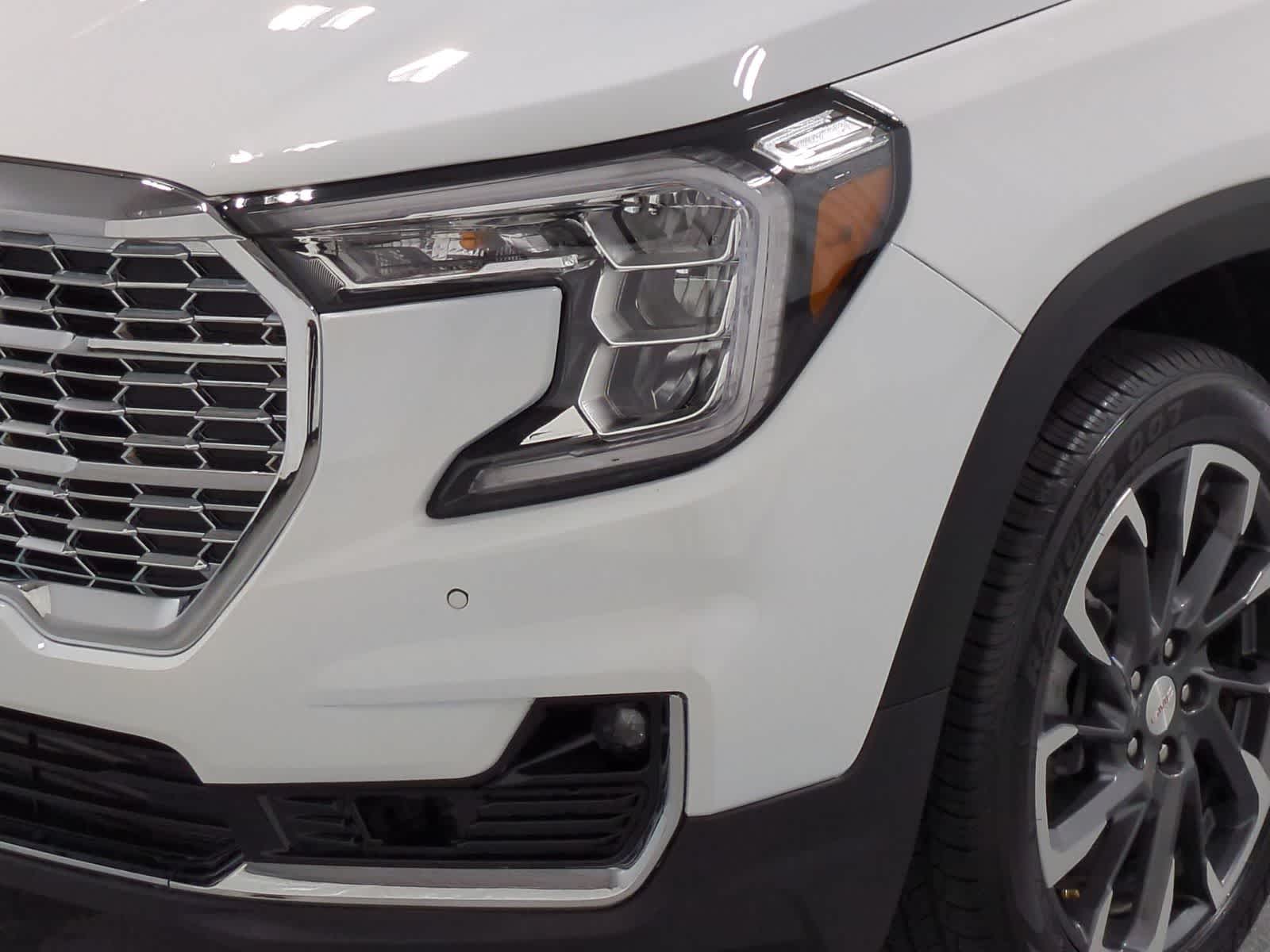 Thumbnail: 2022 GMC Terrain - 11