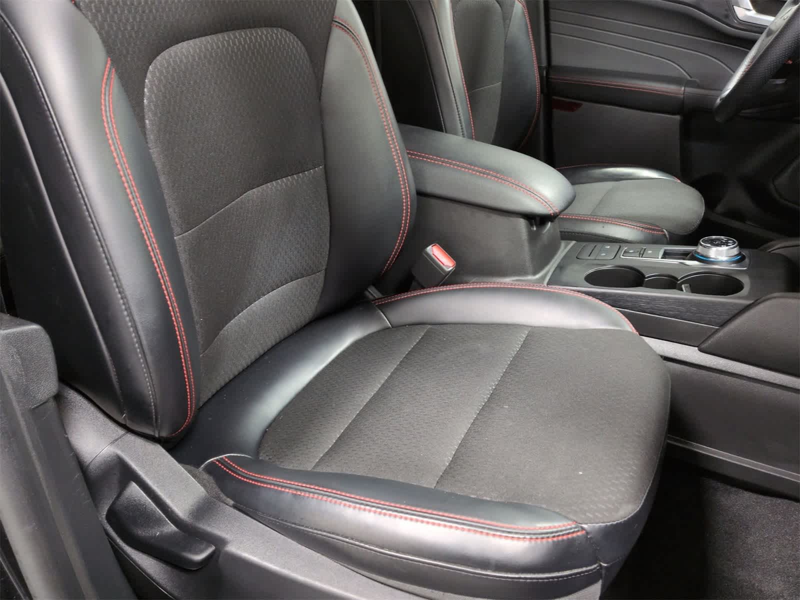 Thumbnail: 2025 Ford Escape - 22