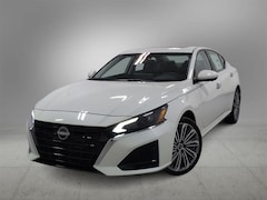 2025 Nissan Altima SL Sedan