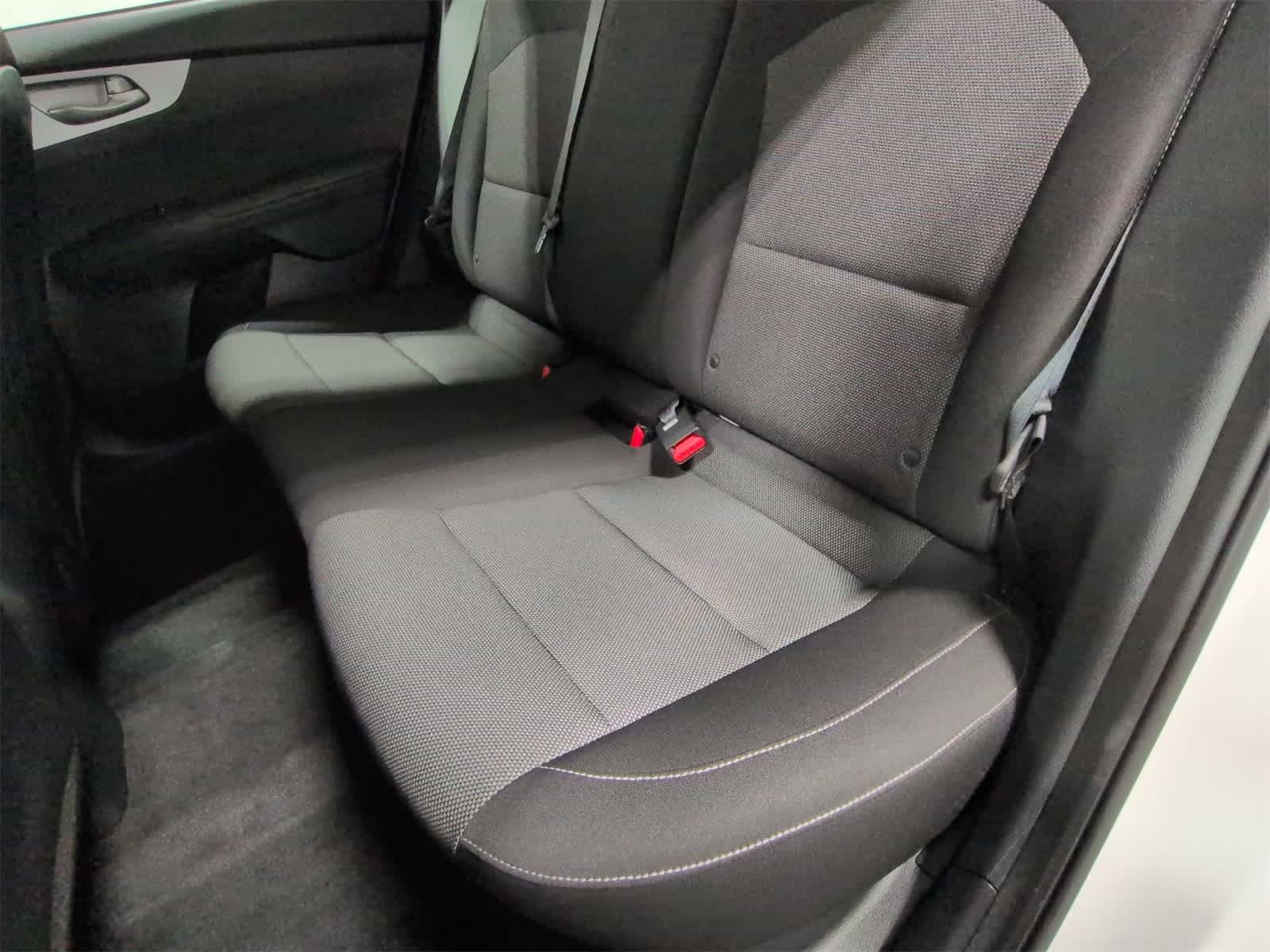 Thumbnail: 2023 Kia Forte - 20