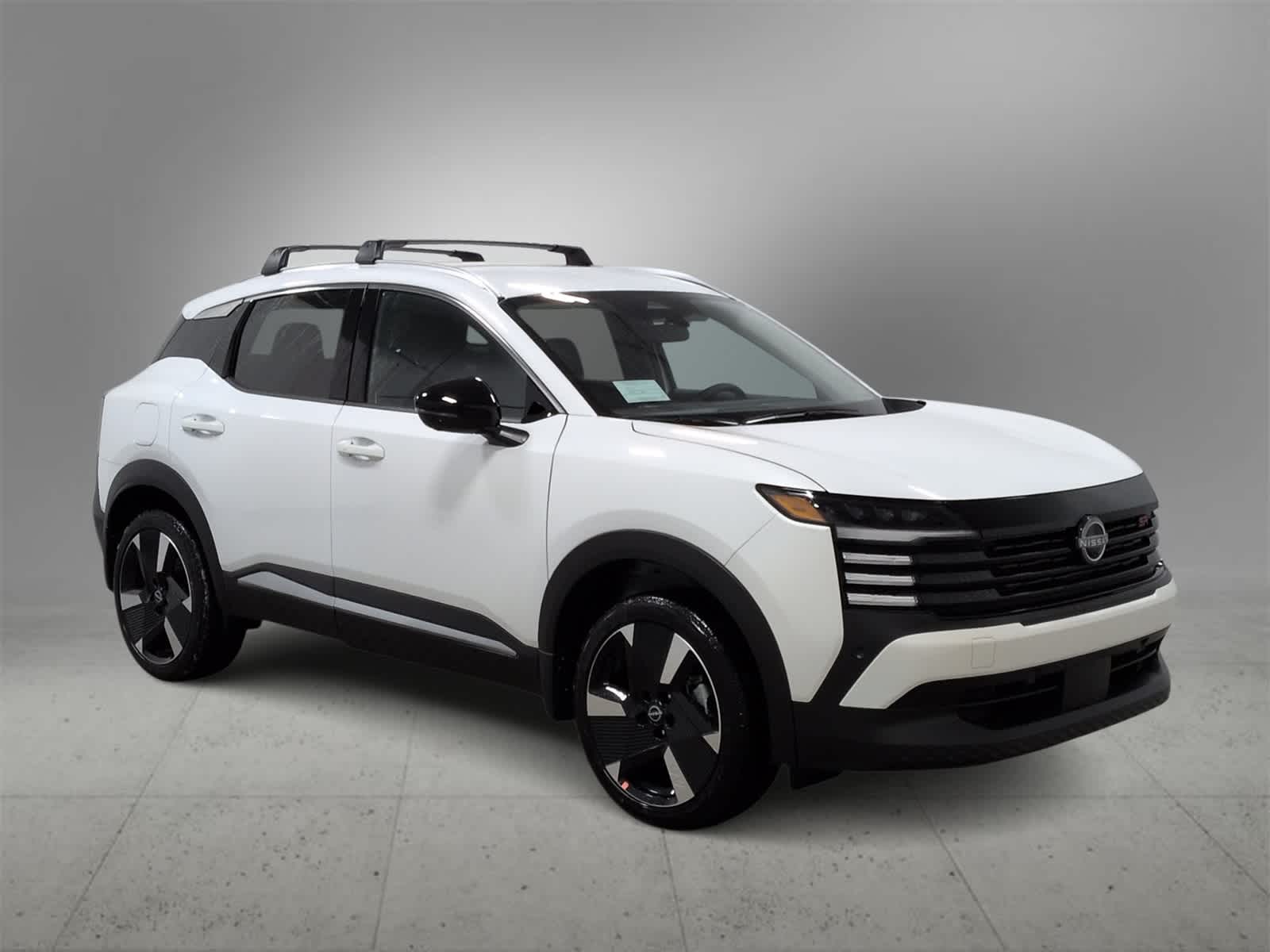 Thumbnail: 2026 Nissan Kicks - 2