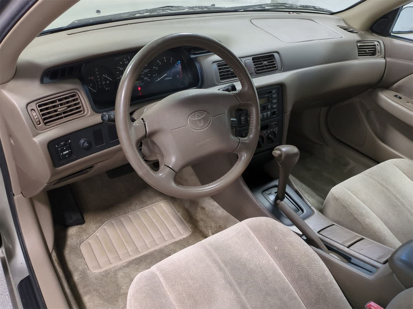 Thumbnail: 1999 Toyota Camry - 10