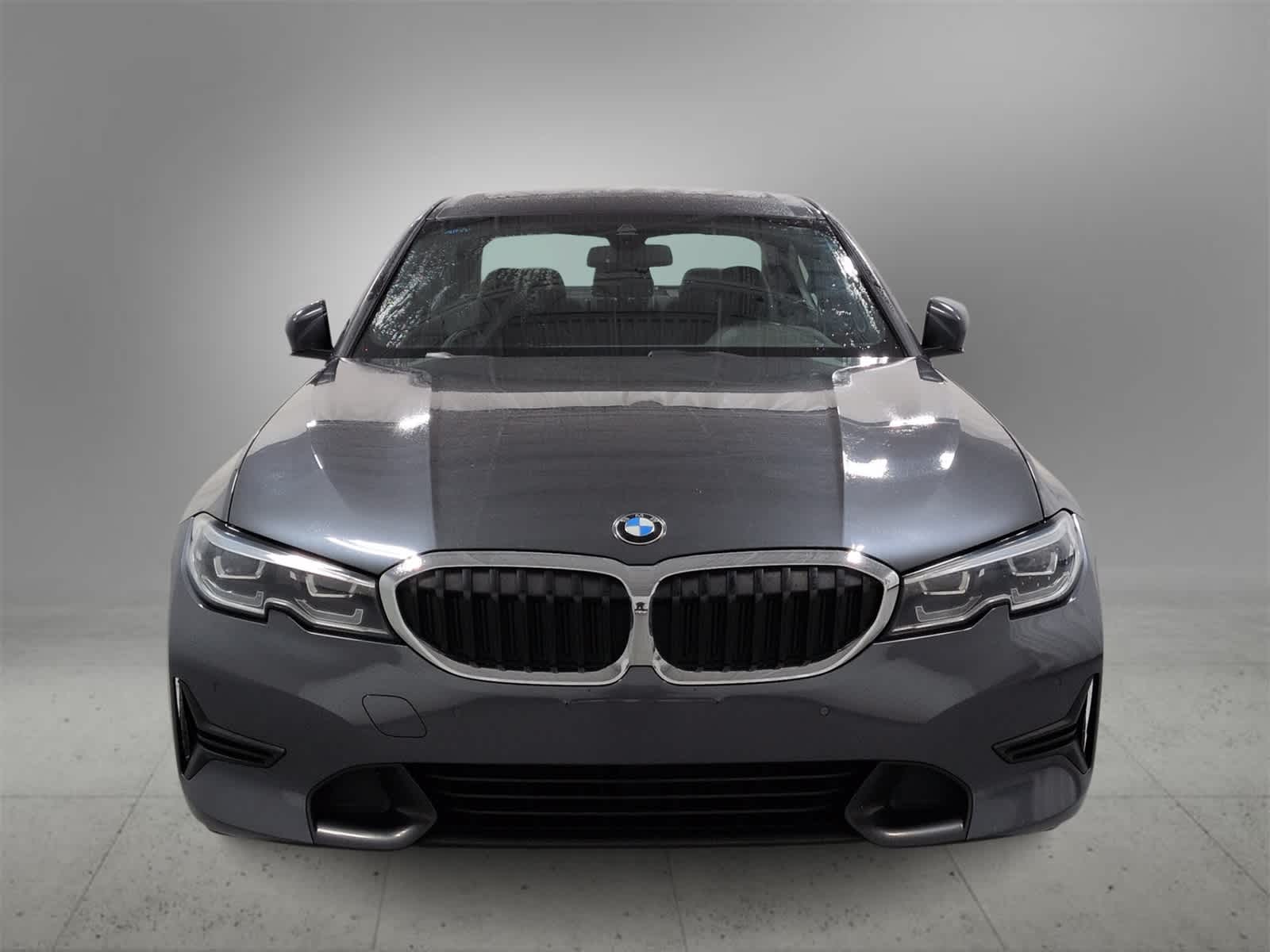 Thumbnail: 2020 BMW 3 Series - 3