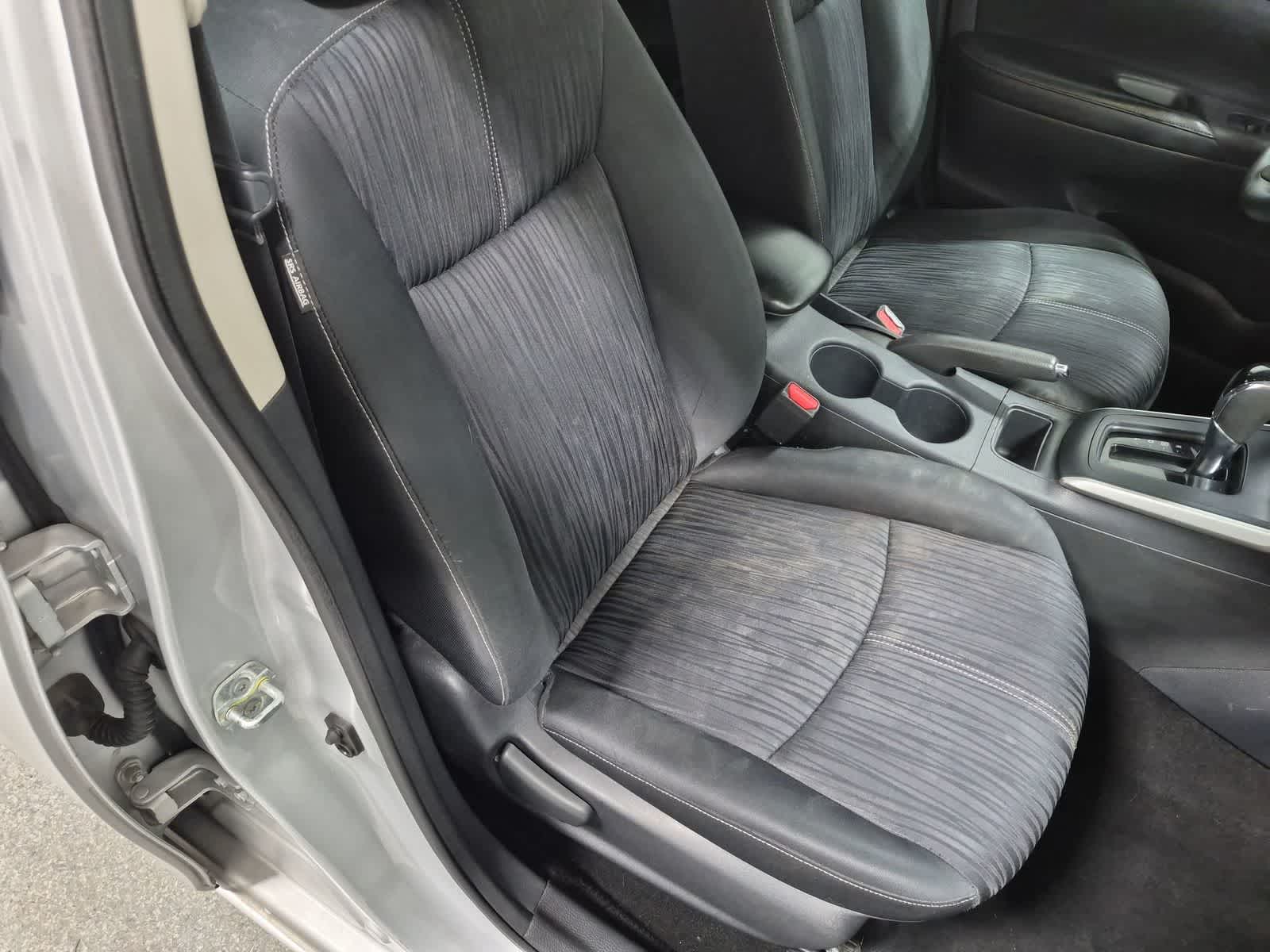 Thumbnail: 2018 Nissan Sentra - 28
