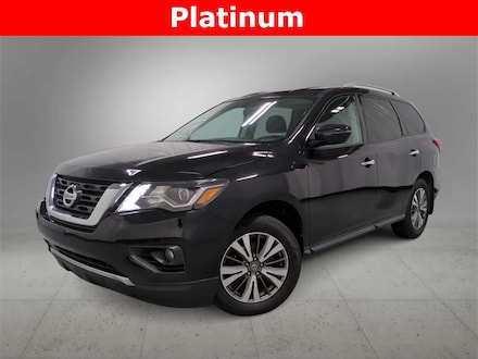 2017 Nissan Pathfinder Platinum SUV