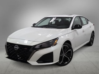 2025 Nissan Altima SR Sedan
