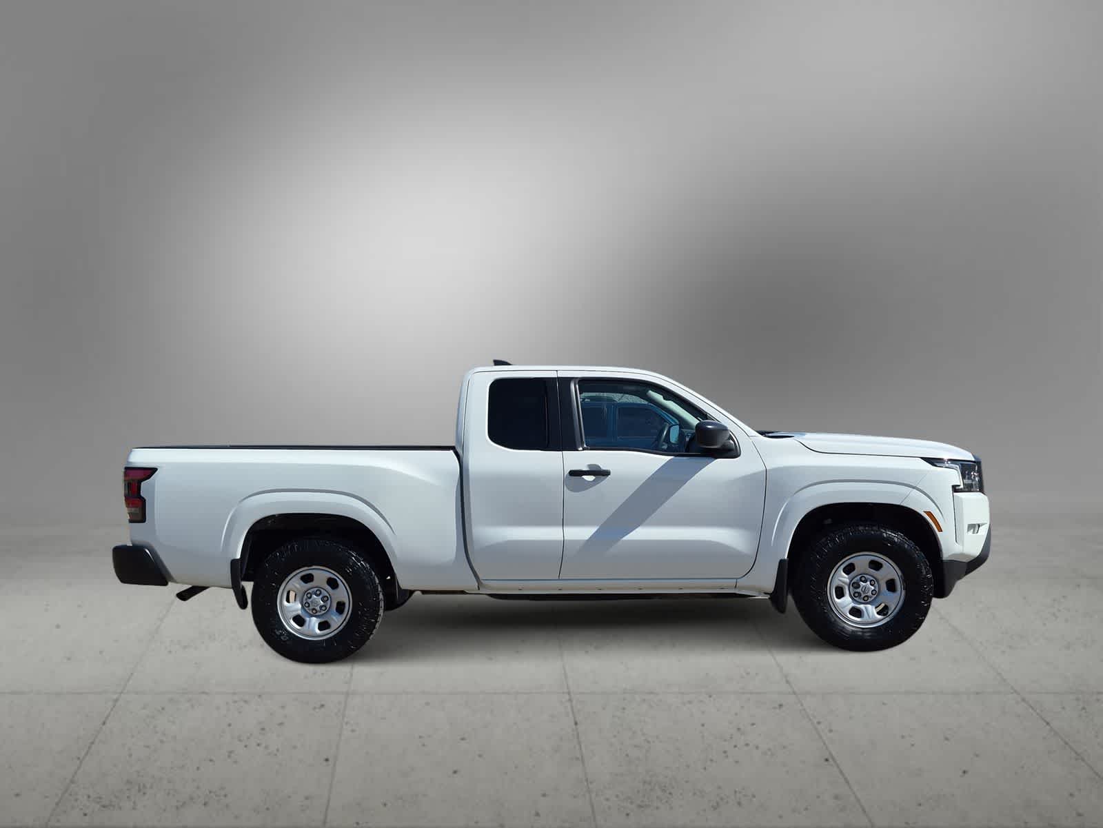 Thumbnail: 2023 Nissan Frontier - 9
