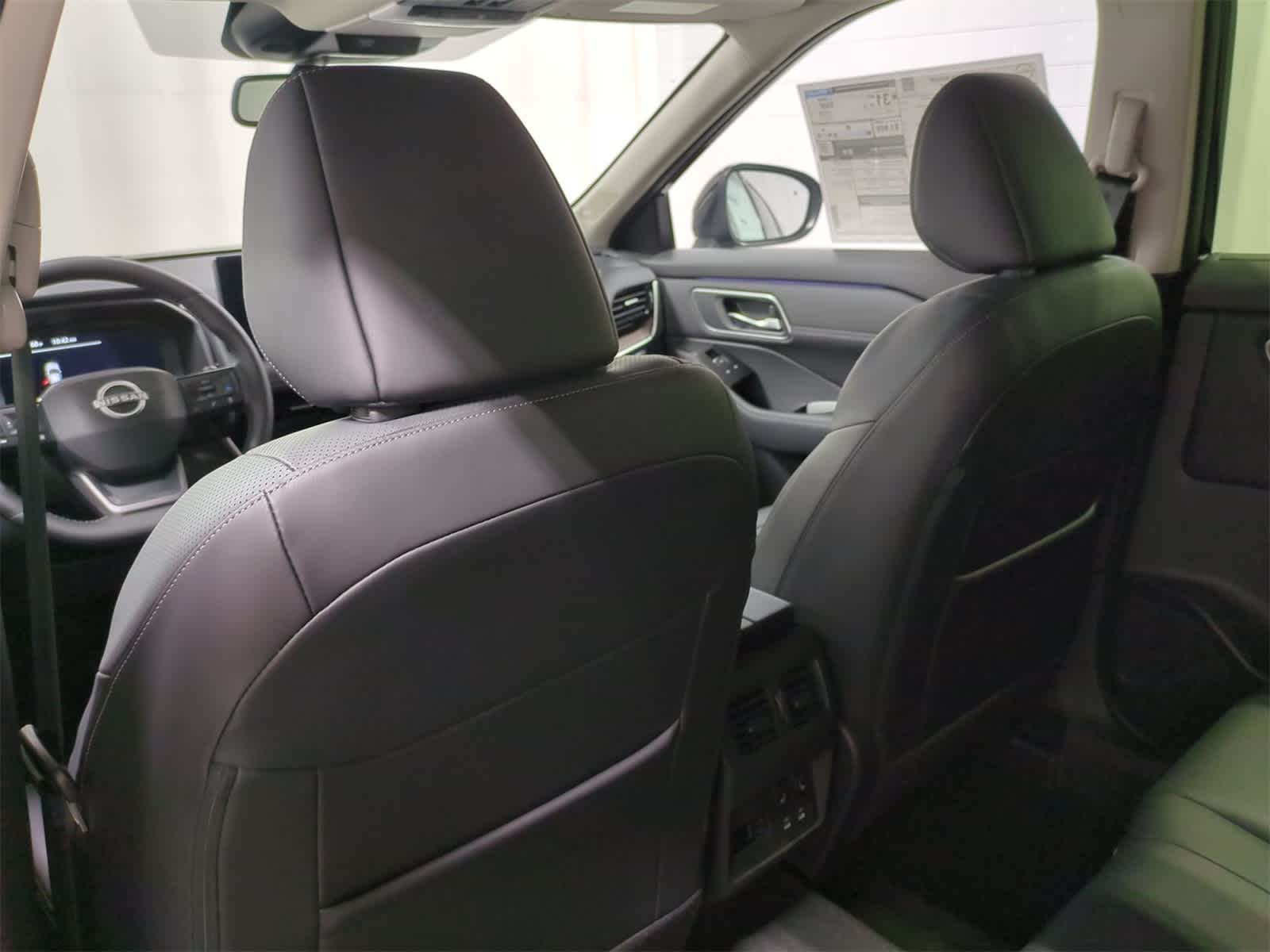 Thumbnail: 2026 Nissan Rogue - 17