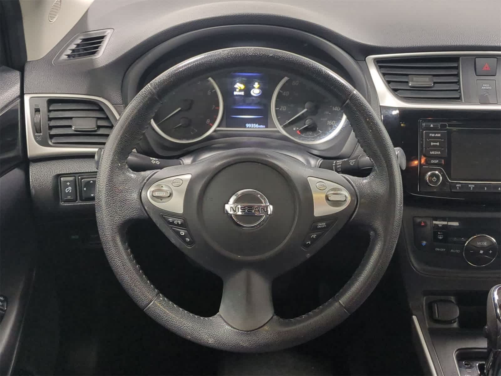 Thumbnail: 2018 Nissan Sentra - 22
