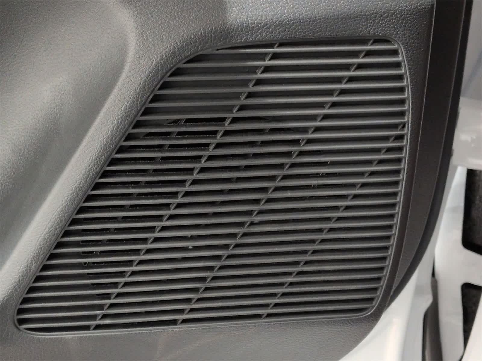 Thumbnail: 2026 Nissan Kicks - 30