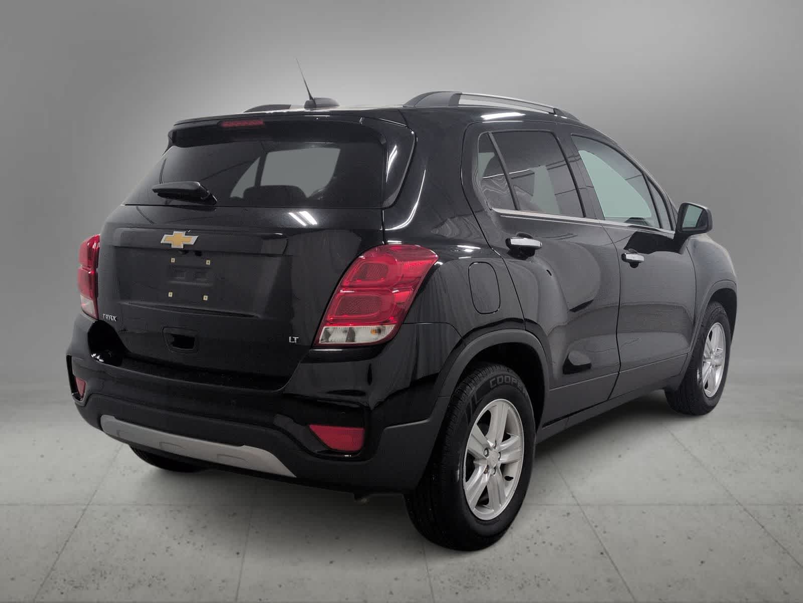 Thumbnail: 2019 Chevrolet Trax - 8