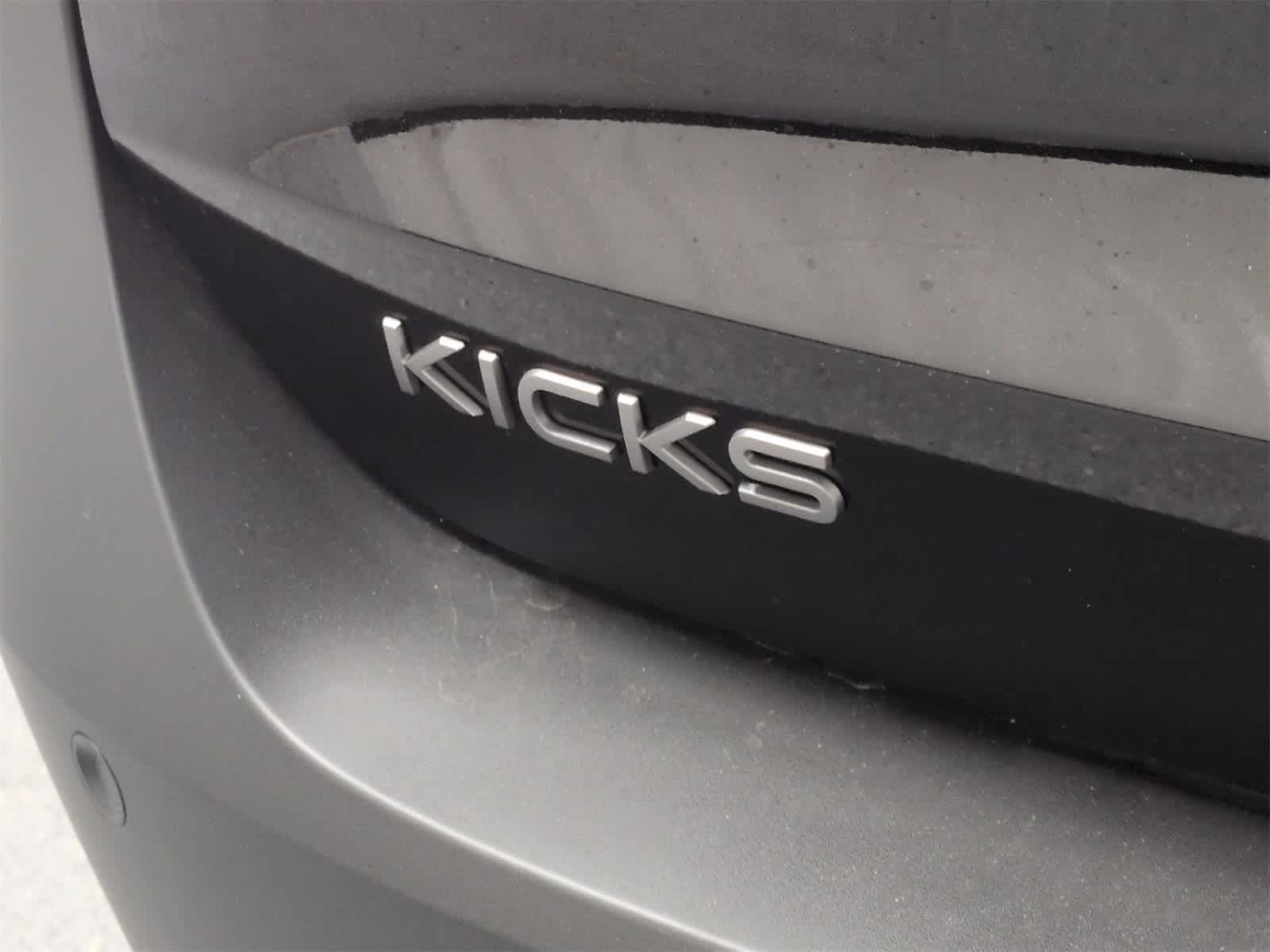Thumbnail: 2026 Nissan Kicks - 12