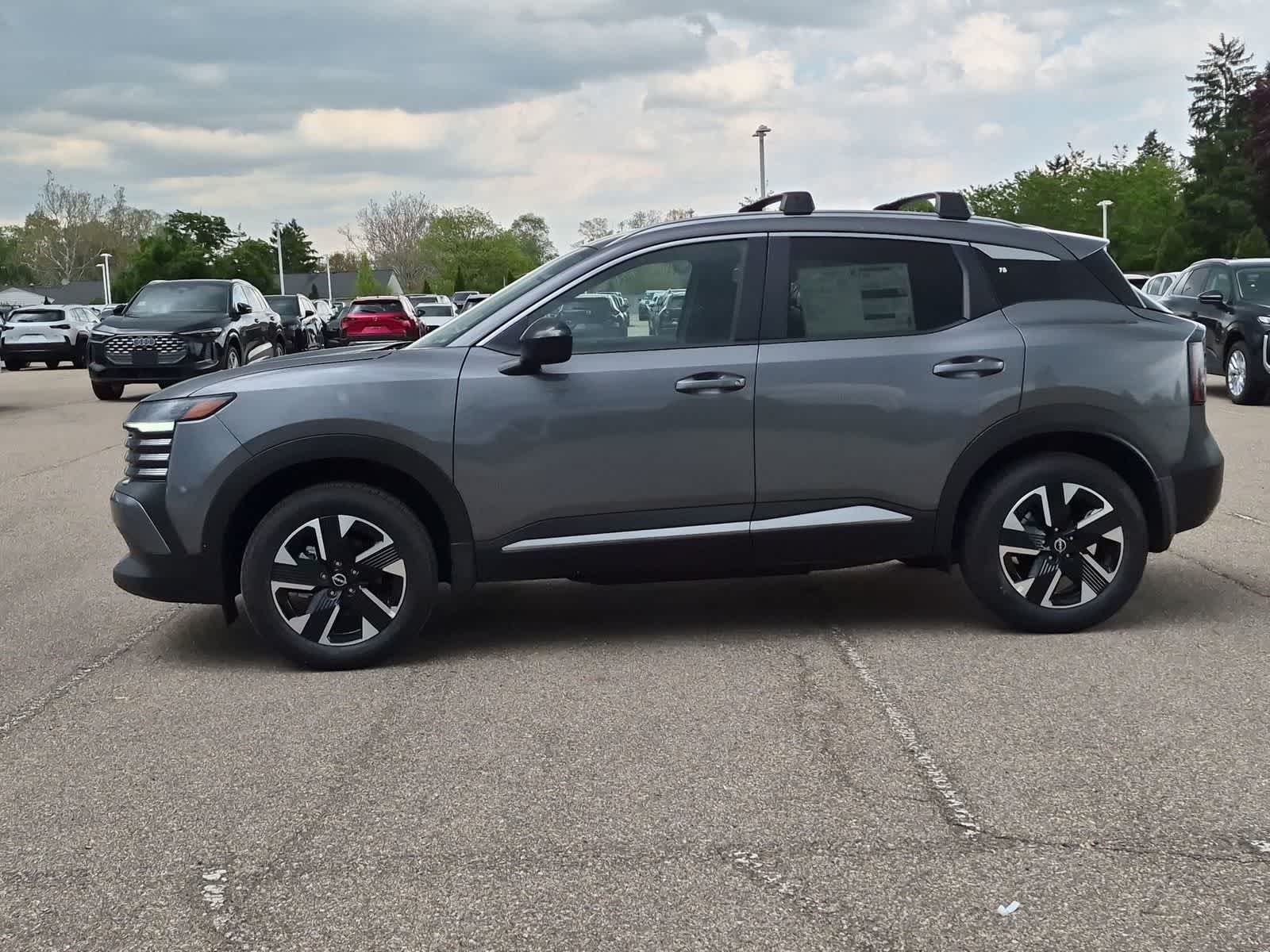 Thumbnail: 2026 Nissan Kicks - 11
