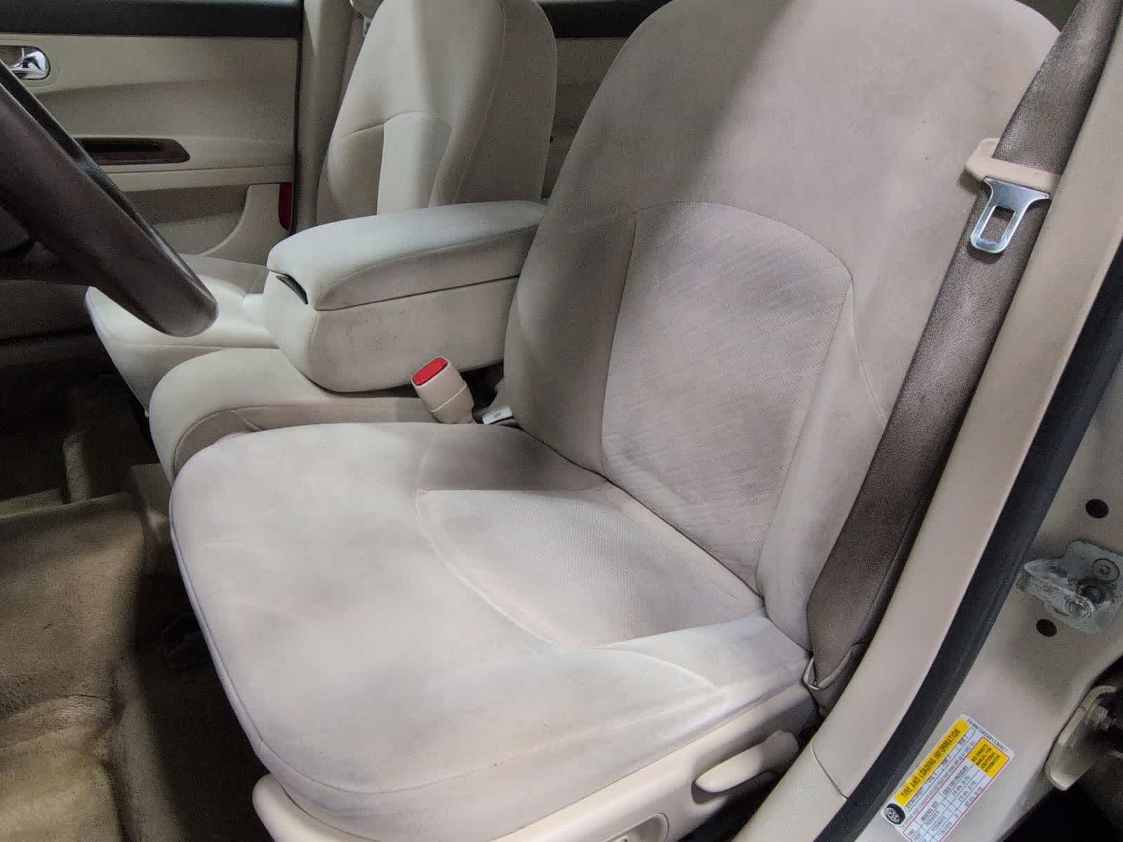 Thumbnail: 2008 Buick LaCrosse - 17