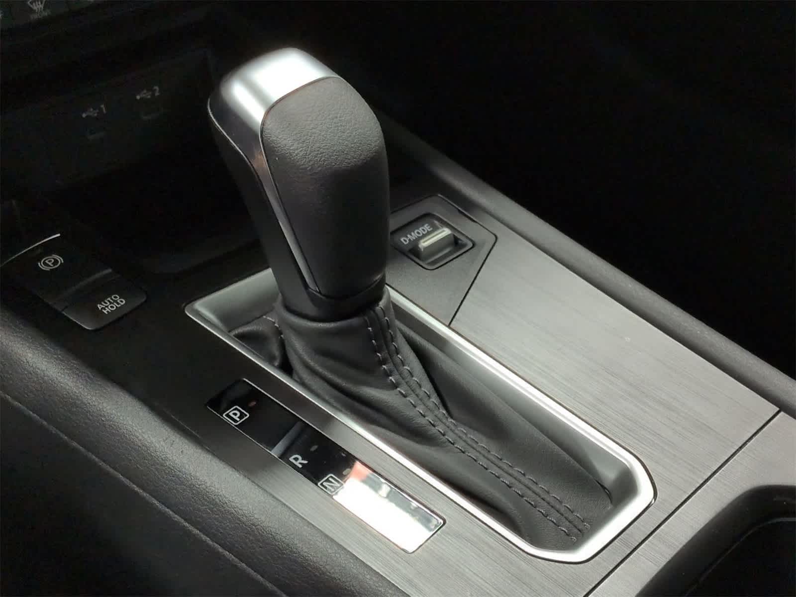 Thumbnail: 2026 Nissan Kicks - 32