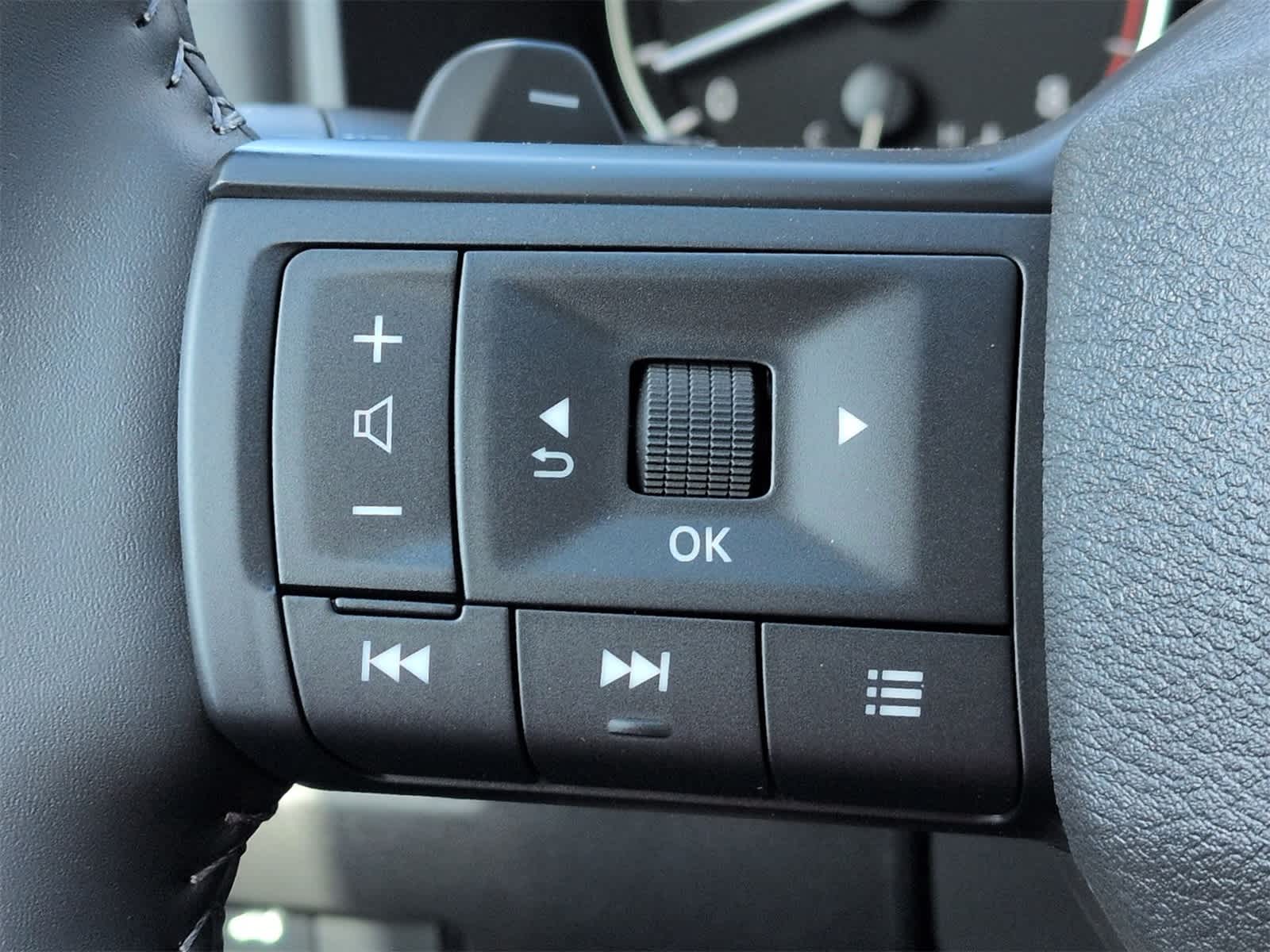 Thumbnail: 2026 Nissan Rogue - 25